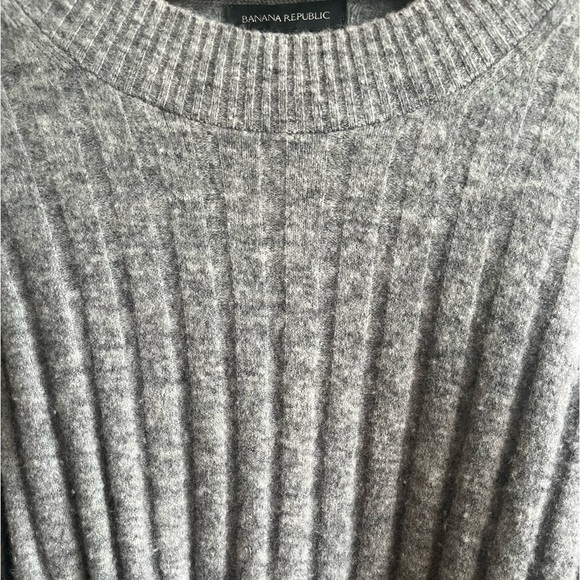 Banana Republic | Mock Neck Sweater | Grey Wool Blend | Women’s Size XS - Picture 6 of 8